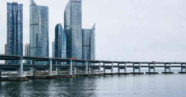 大数据包含设备数据的行业文章