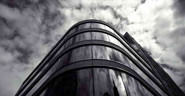 大数据包含设备数据的行业文章