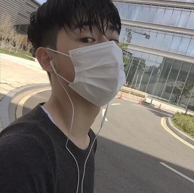 顾唯健阅