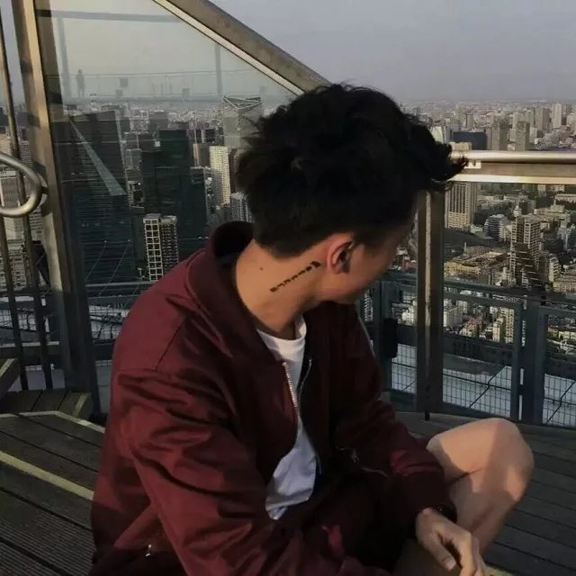 戚子民媛